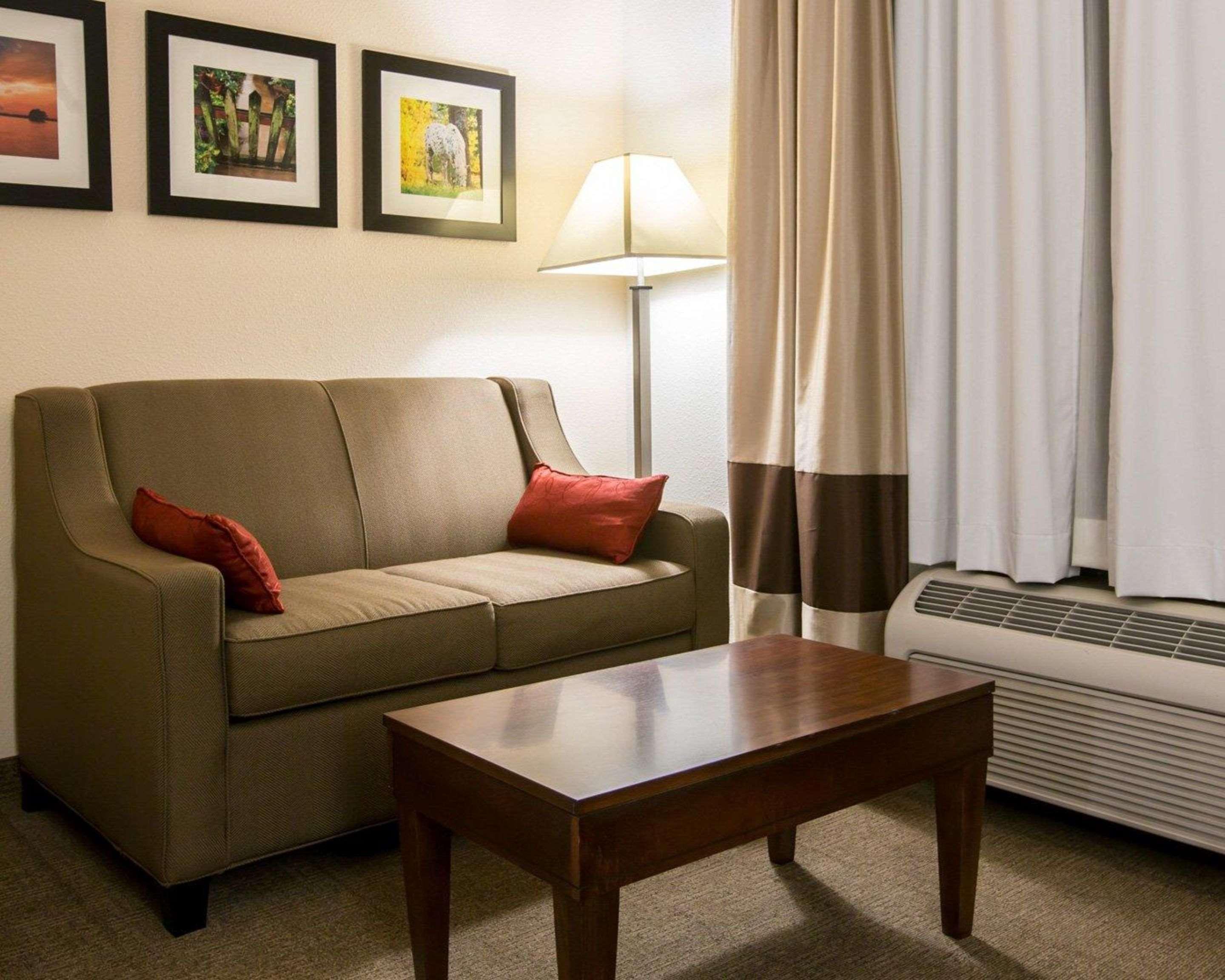 Comfort Suites Cumming-Atlanta Near Northside Hospital Forsyth Eksteriør bilde