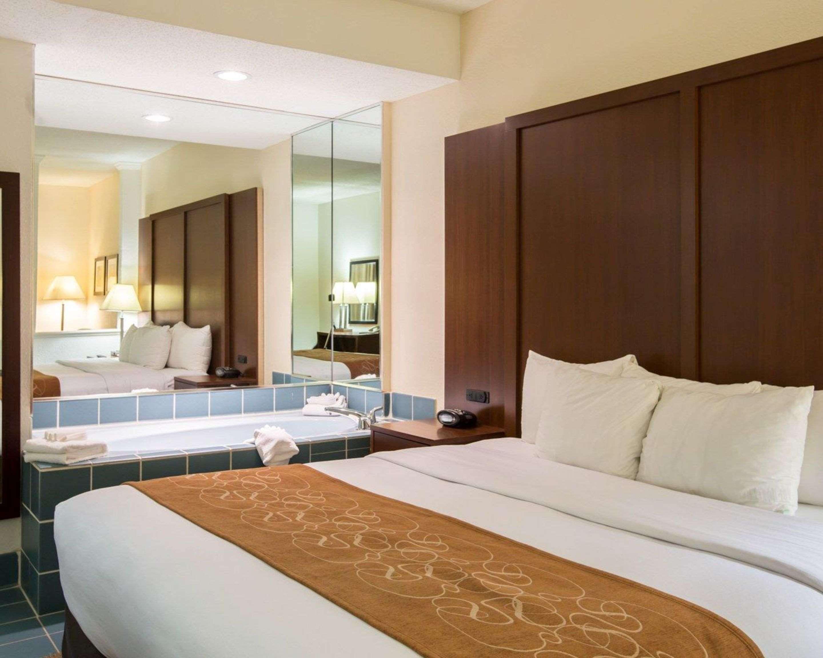 Comfort Suites Cumming-Atlanta Near Northside Hospital Forsyth Eksteriør bilde