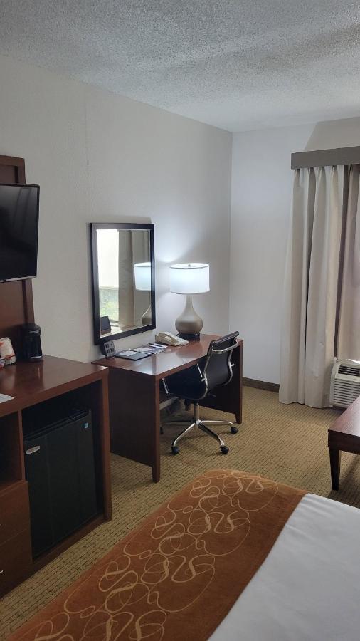 Comfort Suites Cumming-Atlanta Near Northside Hospital Forsyth Eksteriør bilde