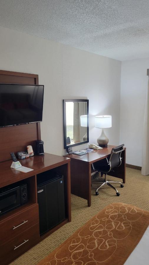 Comfort Suites Cumming-Atlanta Near Northside Hospital Forsyth Eksteriør bilde