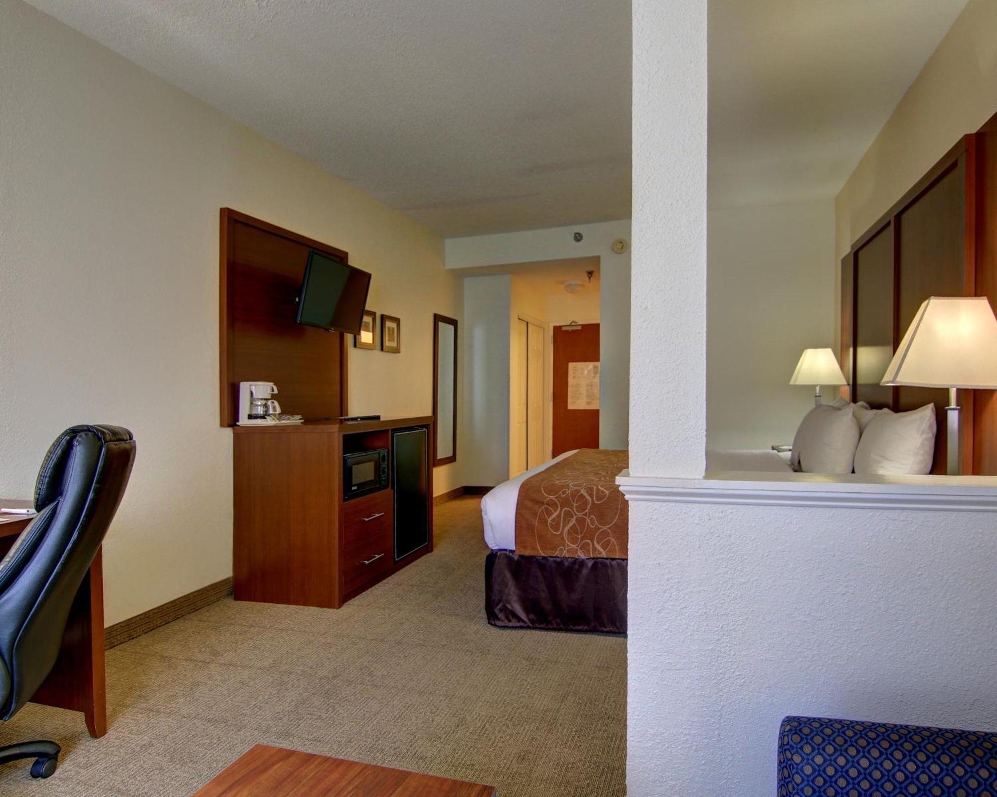 Comfort Suites Cumming-Atlanta Near Northside Hospital Forsyth Rom bilde
